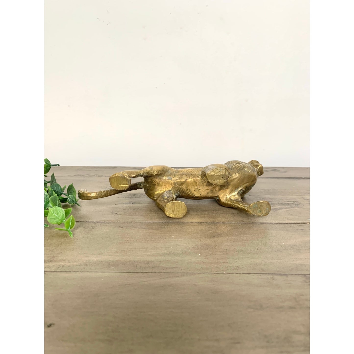 Vintage Solid Brass Lion Figurine Paperweight Regal Animal Sculpture Old Money