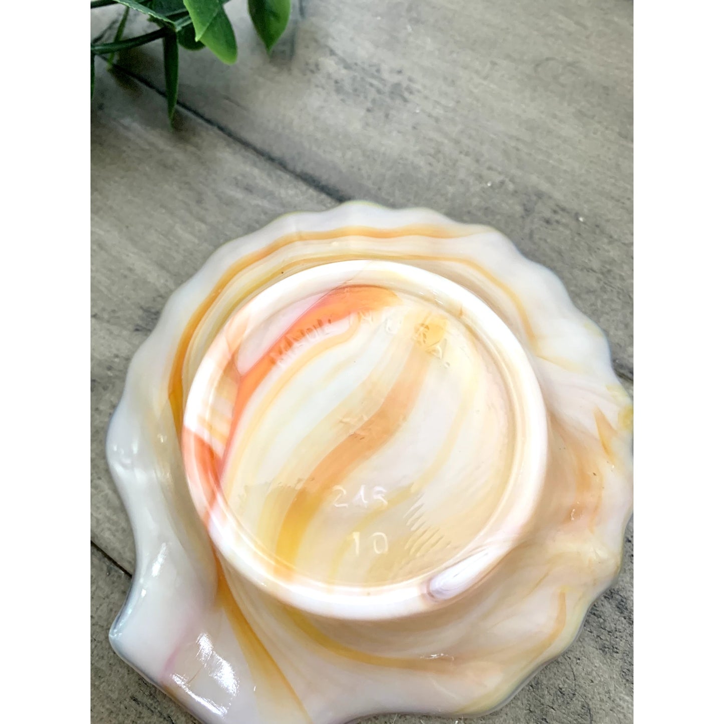 Slag Glass Clam Shell Dish Vintage Swirled Pastel Trinket Bowl Seashell Coastal