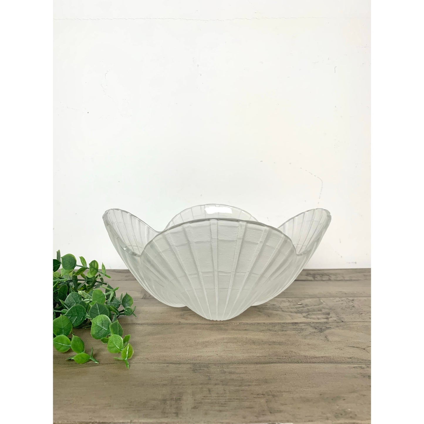 Vintage Mikasa Frosted Crystal Glass Clamshell Coastal Serving Salad Bowl