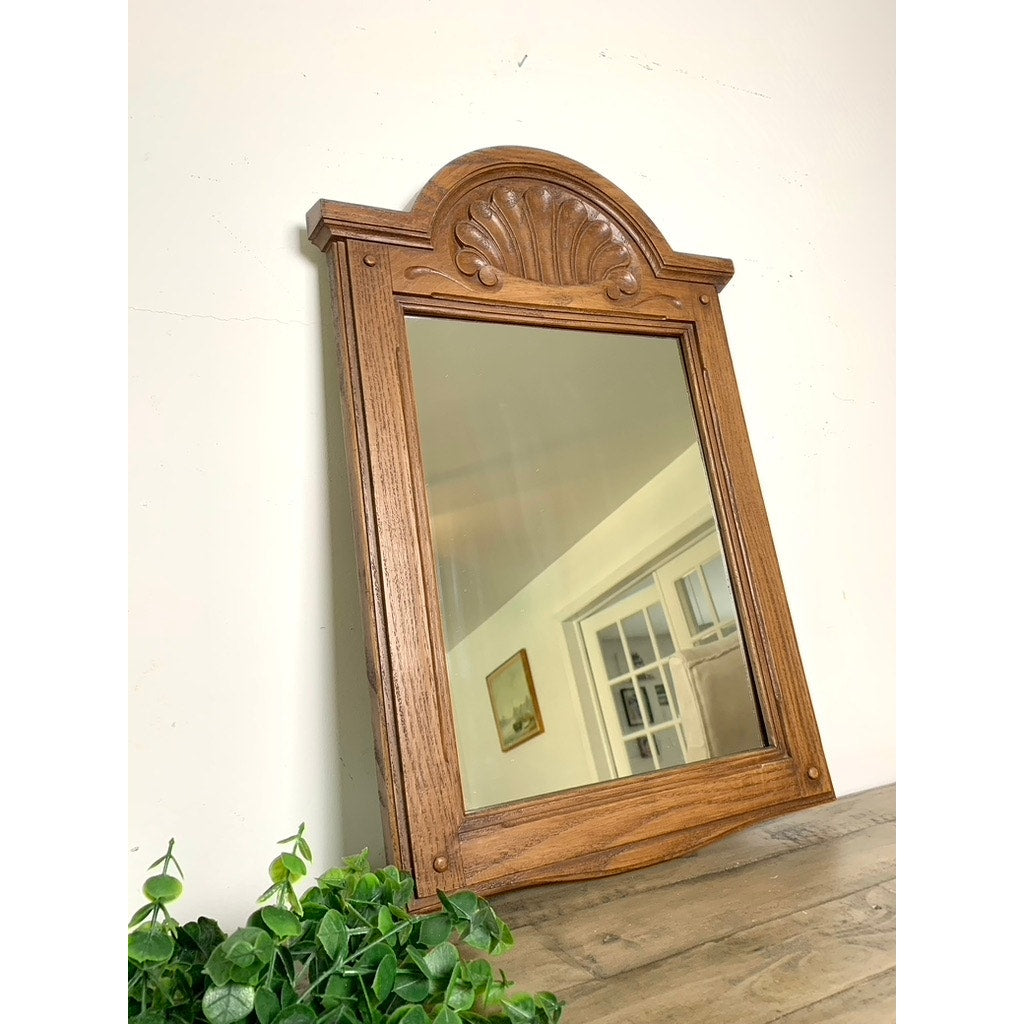 Vintage Syroco Wall Mirror with Shell Crest – 24.5” x 16.5” Coastal Boho MCM