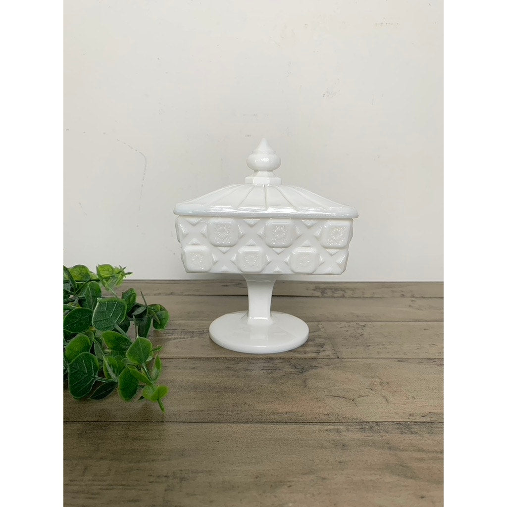 Westmoreland Milk Glass Candy Dish Vintage Wedding Box White Pedestal Lidded Box
