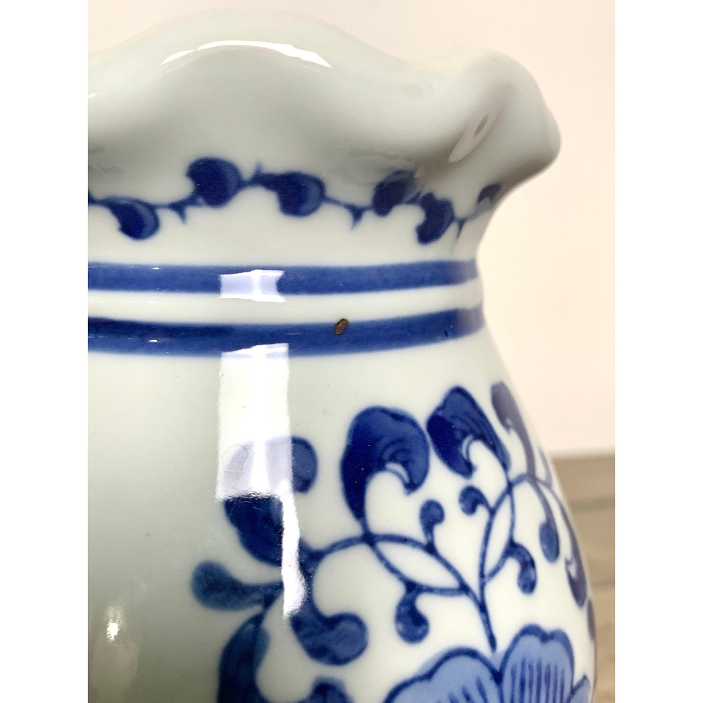 Vintage Blue and White Porcelain Ginger Jar with Lid Chinoiserie Ceramic Cottage