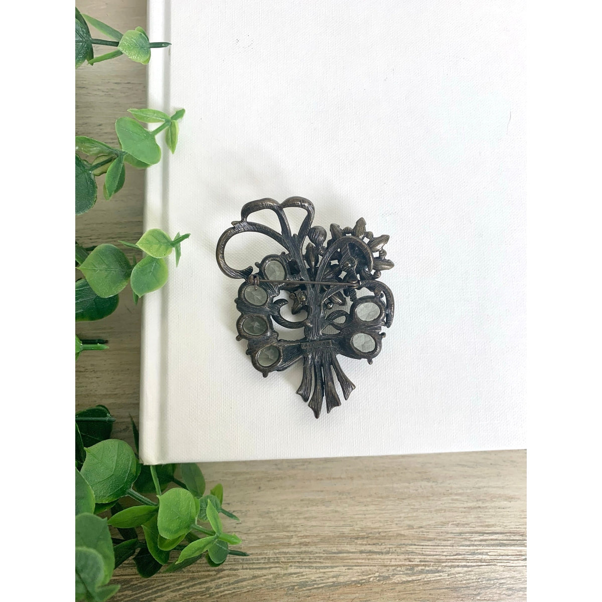 Vintage Avon Smoky Gray Topaz Glass Rhinestone Floral Bouquet Brooch Statement Pin