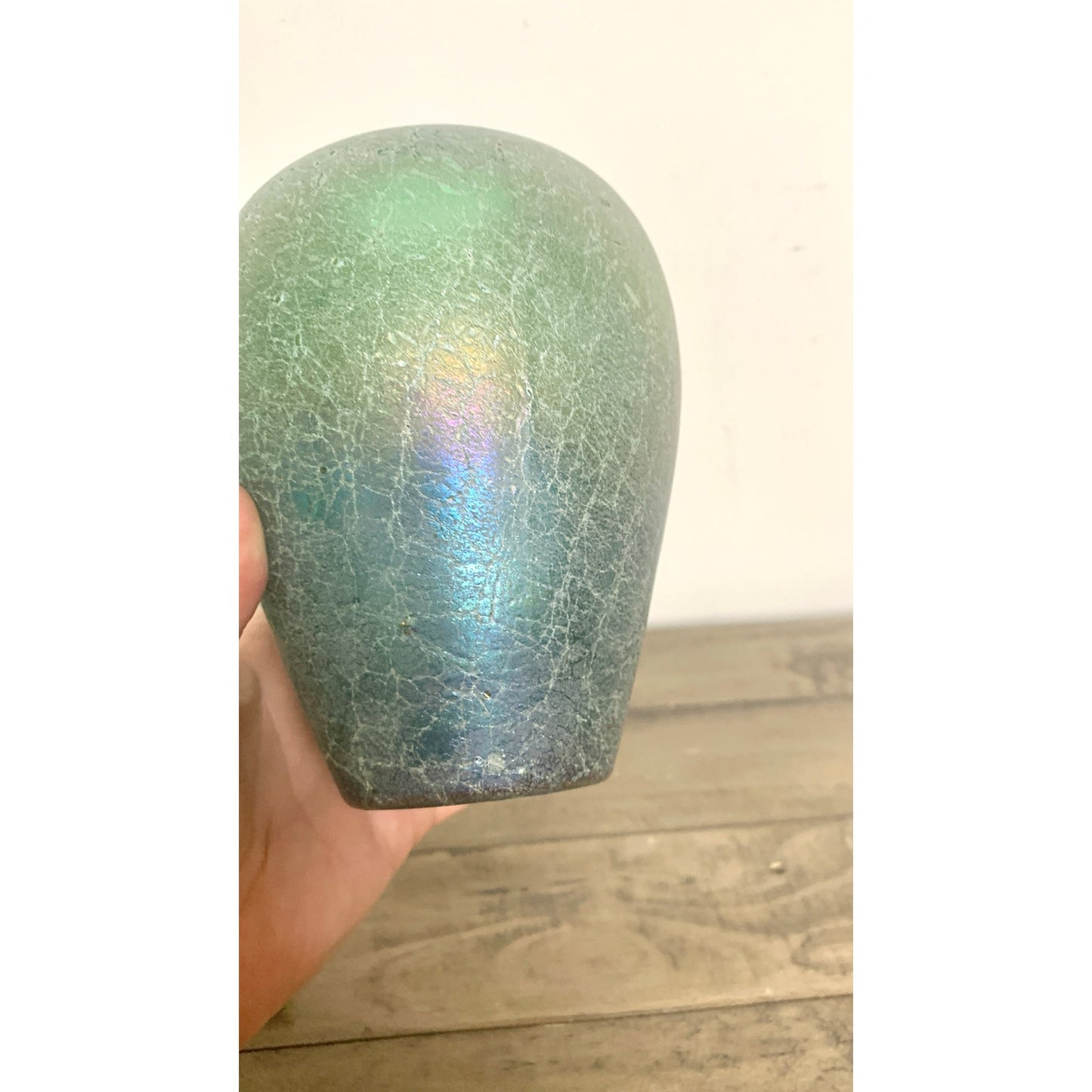 Vintage Silvestri Mouth Blown Green Crackle Iridescent Art Glass Vase 6.25 High