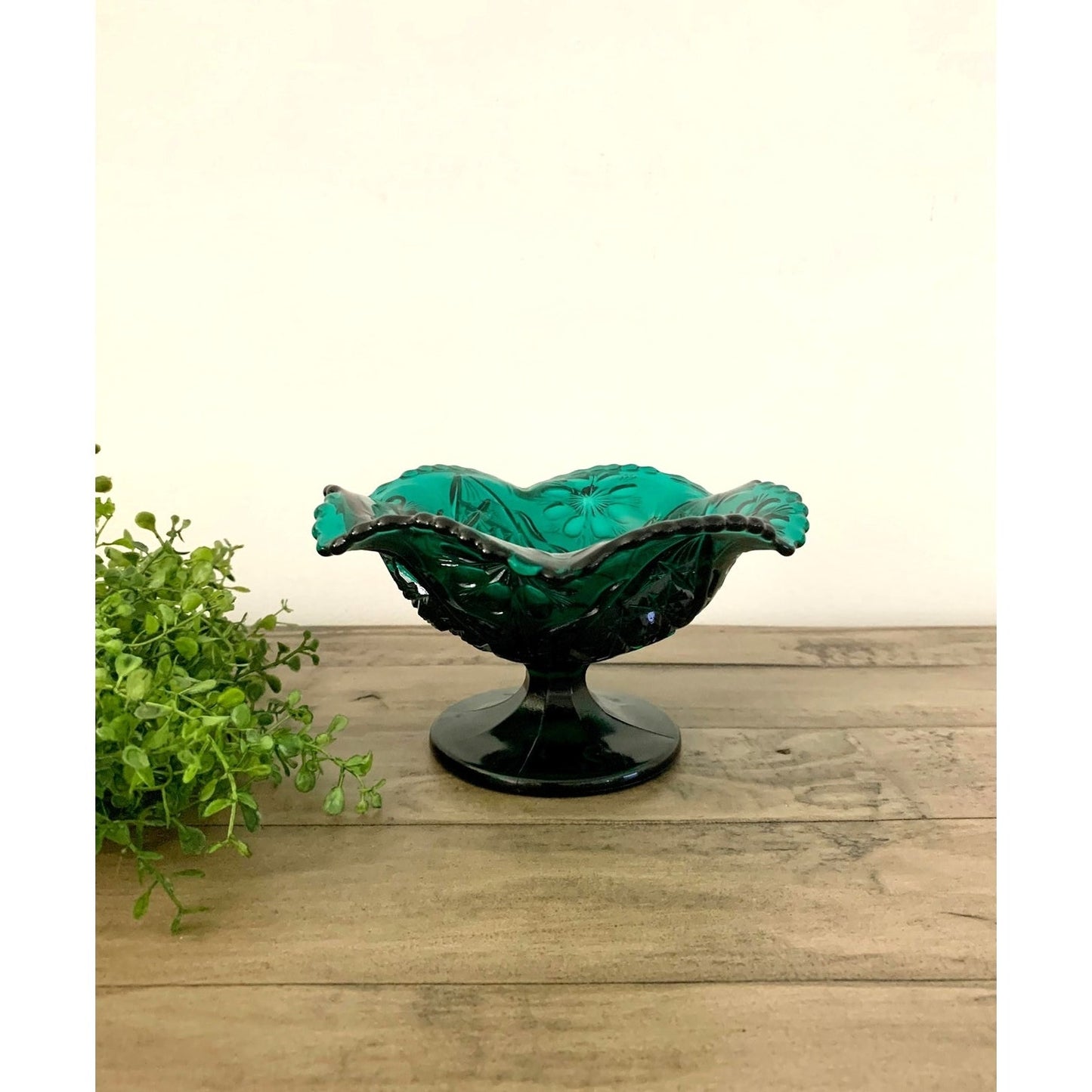 Vintage Green Imperial Glass Pedestal Compote Bowl Dish with Fluted Rim