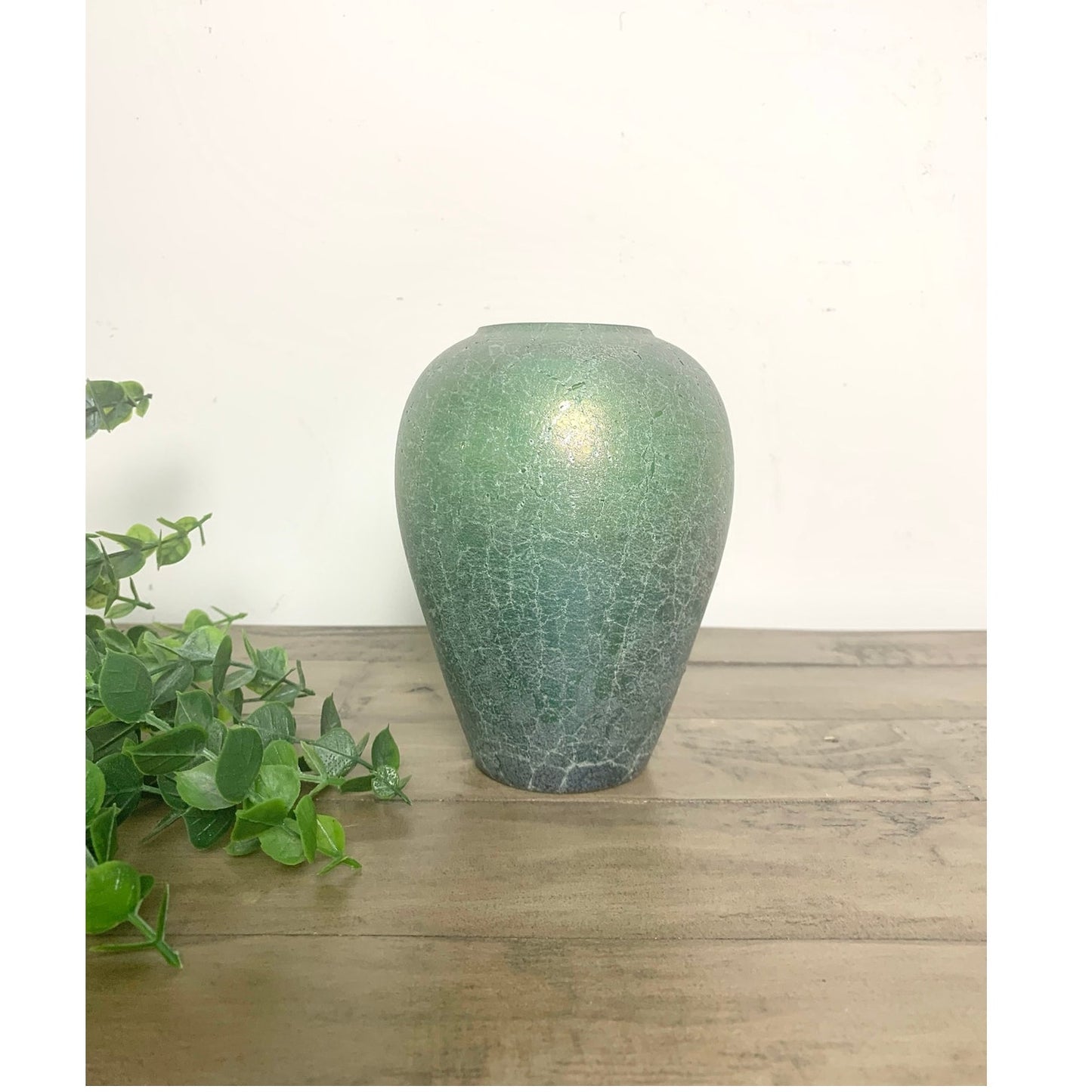 Vintage Silvestri Mouth Blown Green Crackle Iridescent Art Glass Vase 6.25 High
