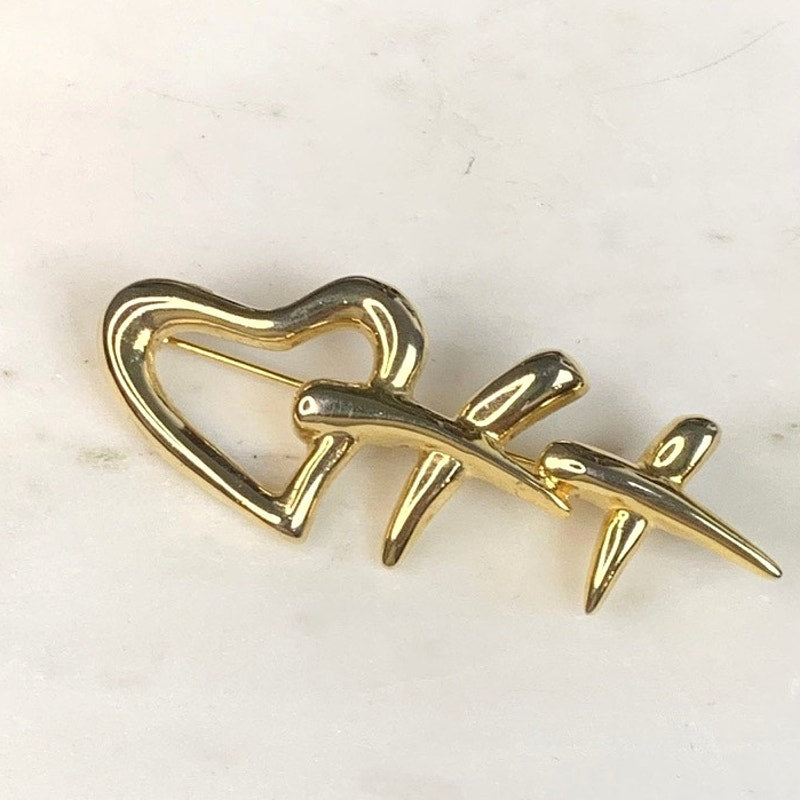 Vintage Goldtone Heart XX Brooch Love Kiss Hug Symbol Romantic Pin