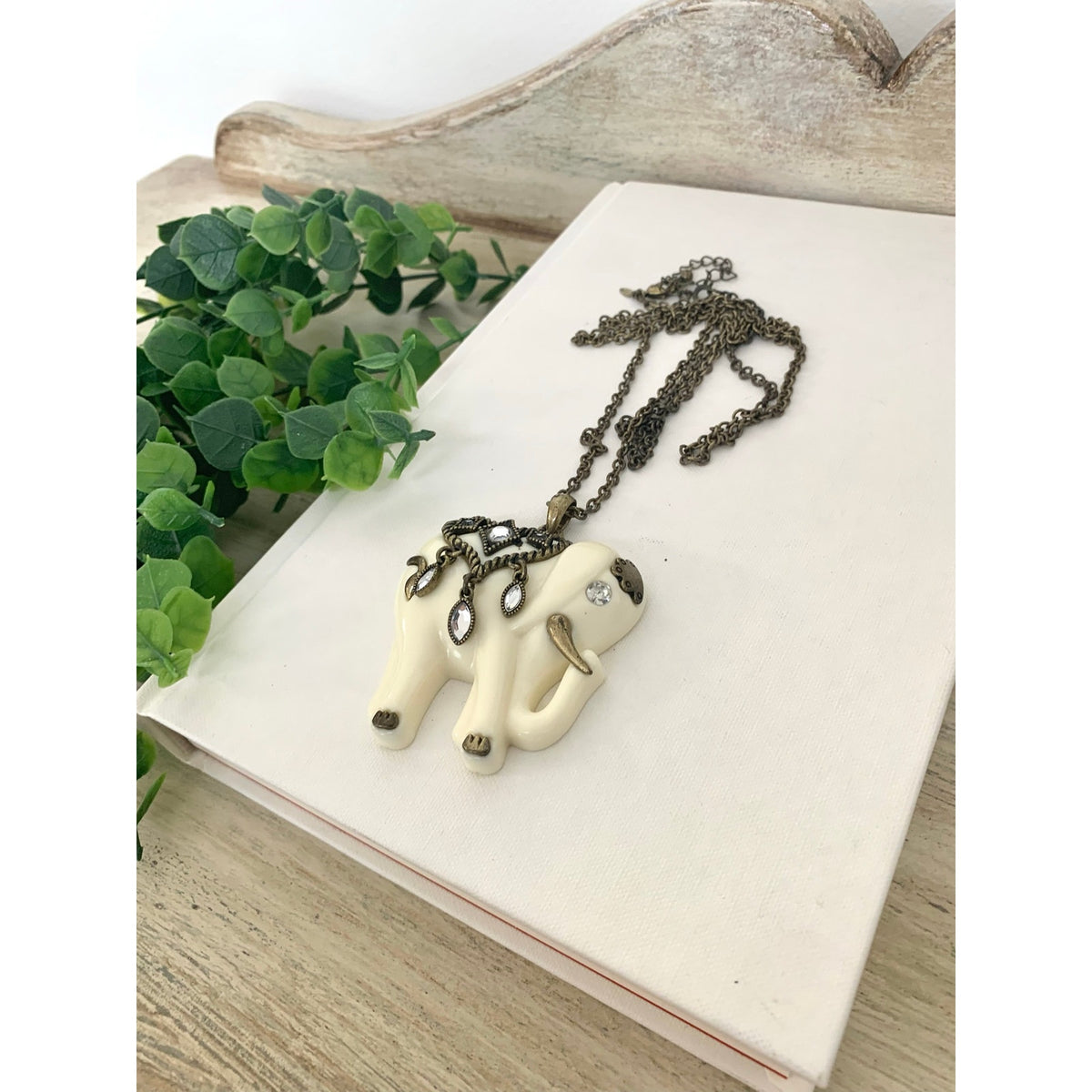 Vintage Avon Elephant Pendant Necklace Cream Resin Rhinestone Saddle Boho