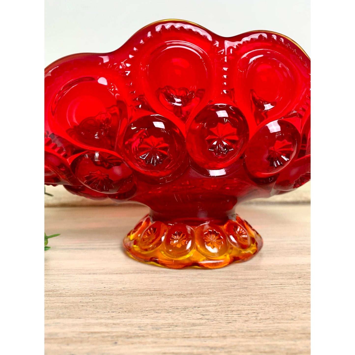 Vintage L.E. Smith Amberina Moon and Stars Banana Boat Glass Pedestal Vase Mid Century