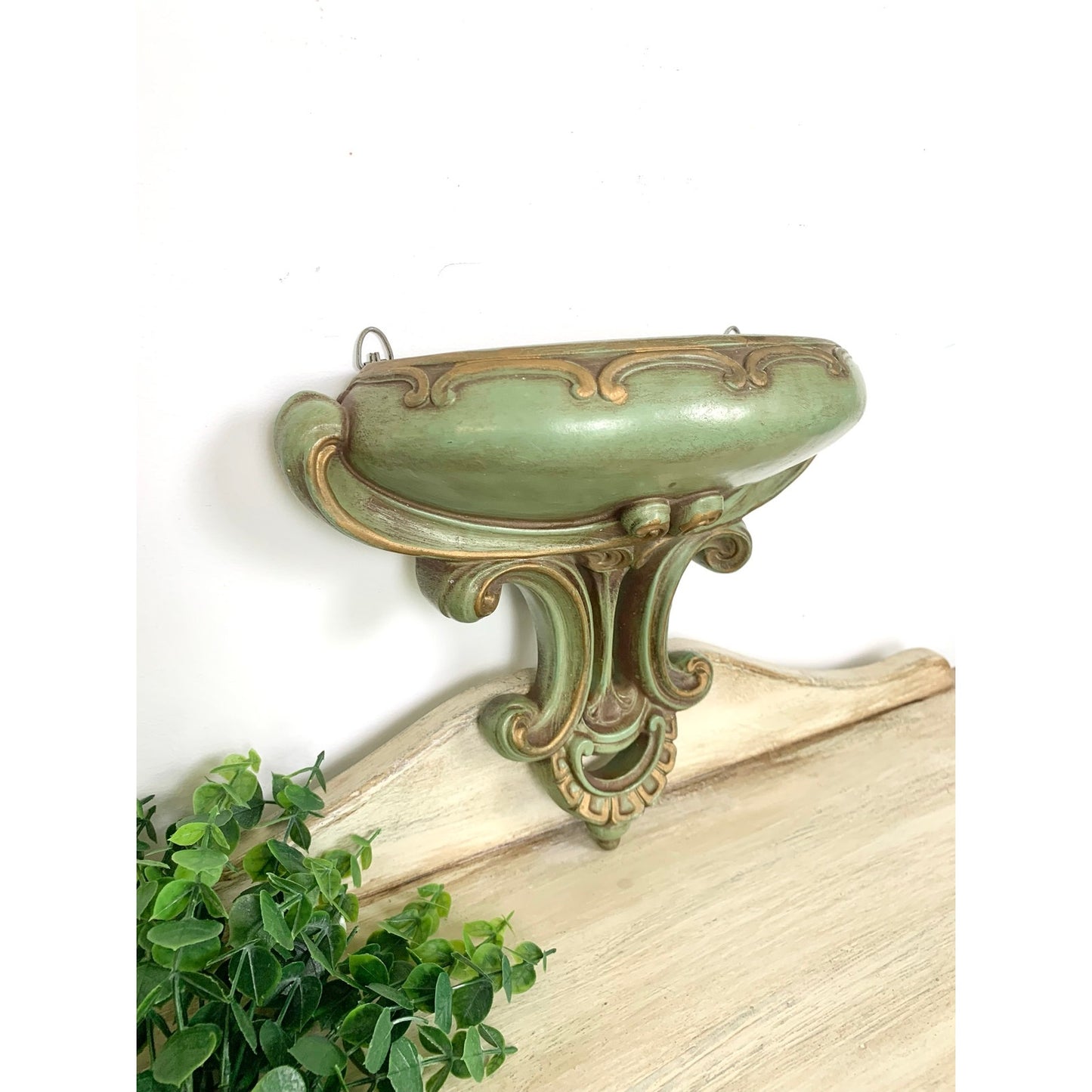 Vintage Wall Pocket Shelf Universal Statuary 1957 Green Gold Hollywood Regency