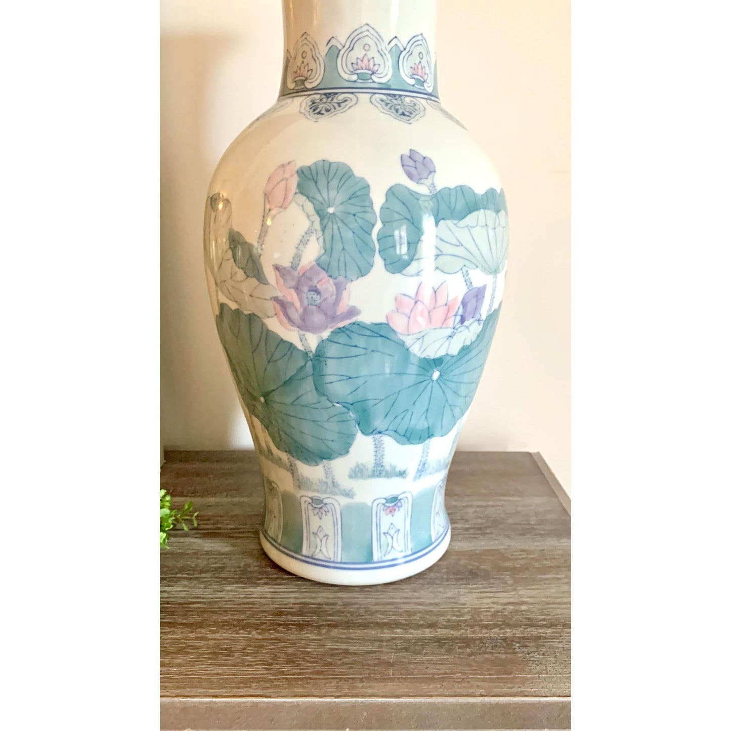Chinoiserie Vintage Hand-Painted Porcelain Large Pastel Vase Urn Umbrella Stand