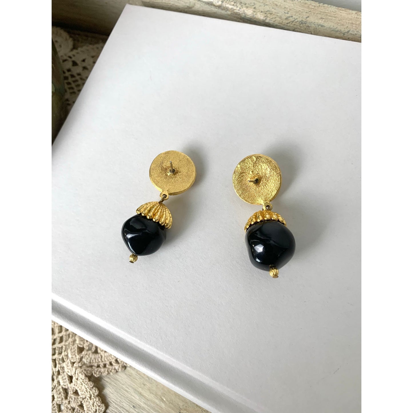 Vintage Faux Pearl Black Bead Goldtone Dangle Earrings Classic Statement