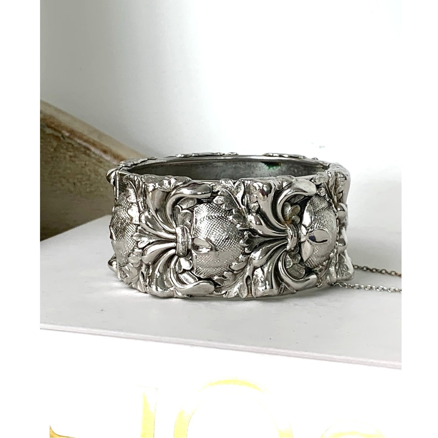 Vintage Wide Silver Tone Bracelet Whiting and Davis Style Repousse Floral Bangle