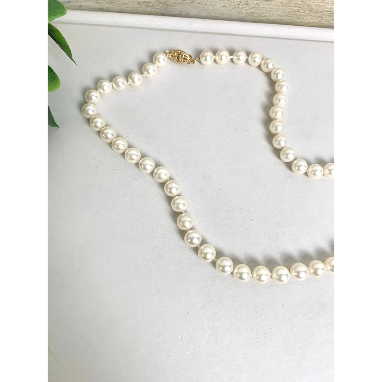 Vintage Cultured Freshwater Pearl Necklace 14K Gold Classic Elegant Bridal Old Money