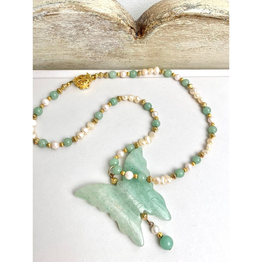 Vintage Jade Butterfly Pendant Necklace Pearl Beaded Green Stone Statement