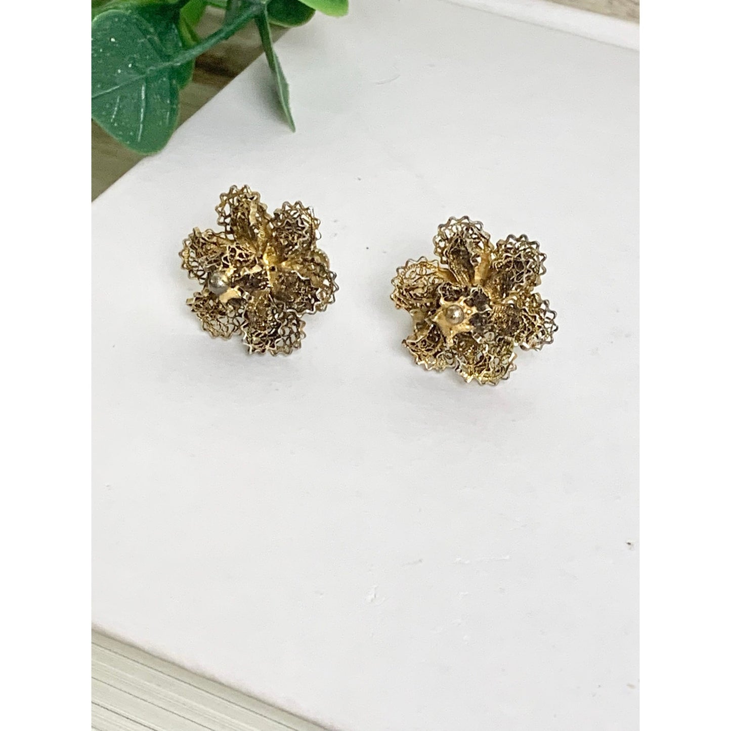 Vintage Goldtone Filigree Flower Screw Back Earrings Mid Century Romantic Feminine