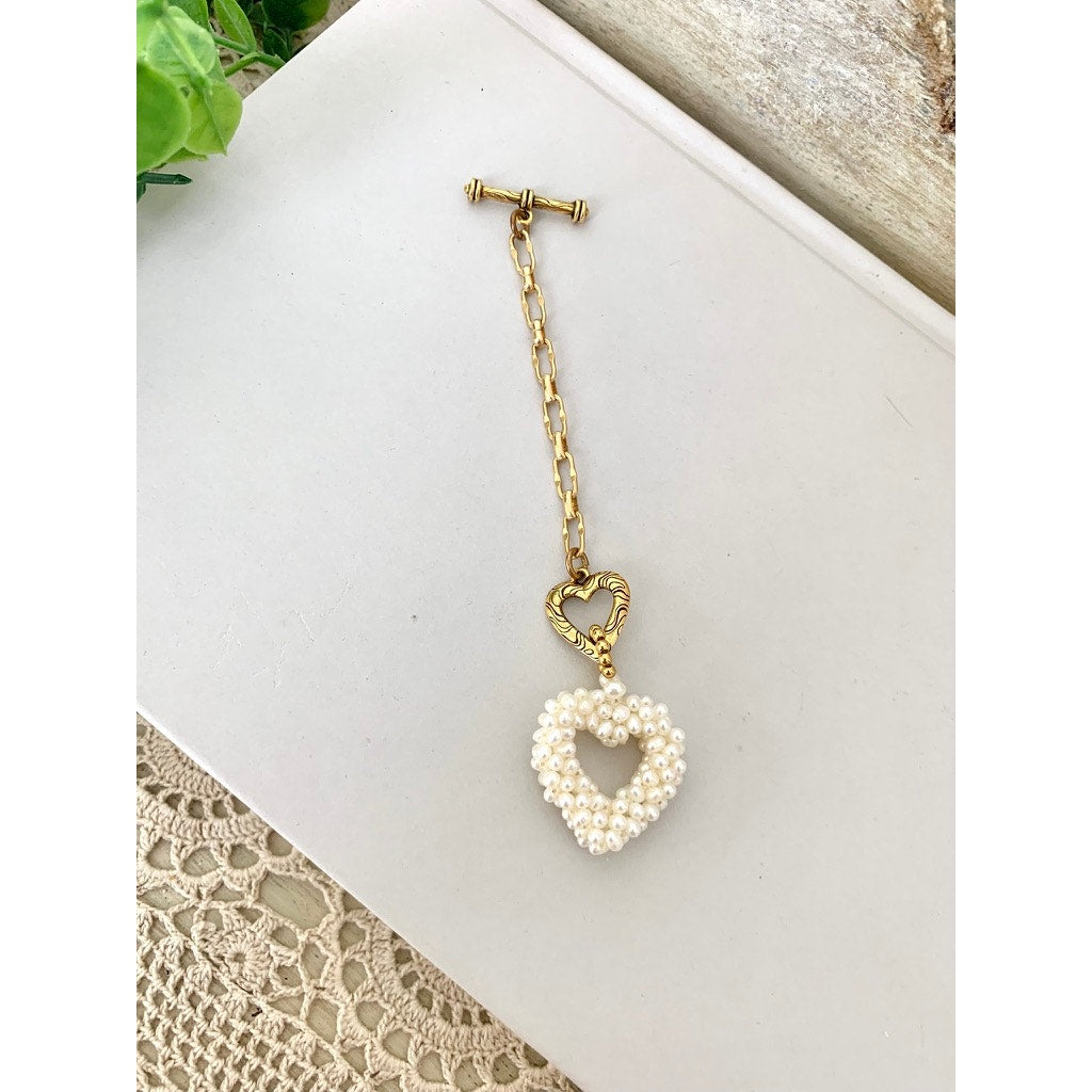 Beaded Pearl Heart Charm Gold Tone Toggle Extender Purse Keychain Romantic Jewelry