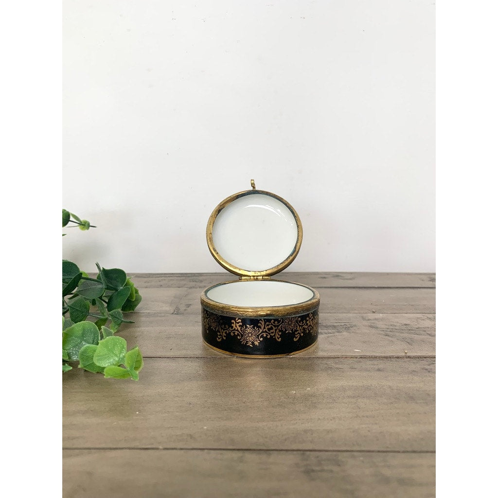 Vintage Hand Painted Porcelain Trinket Box Hinged Lid Made in Germany Courting Couple