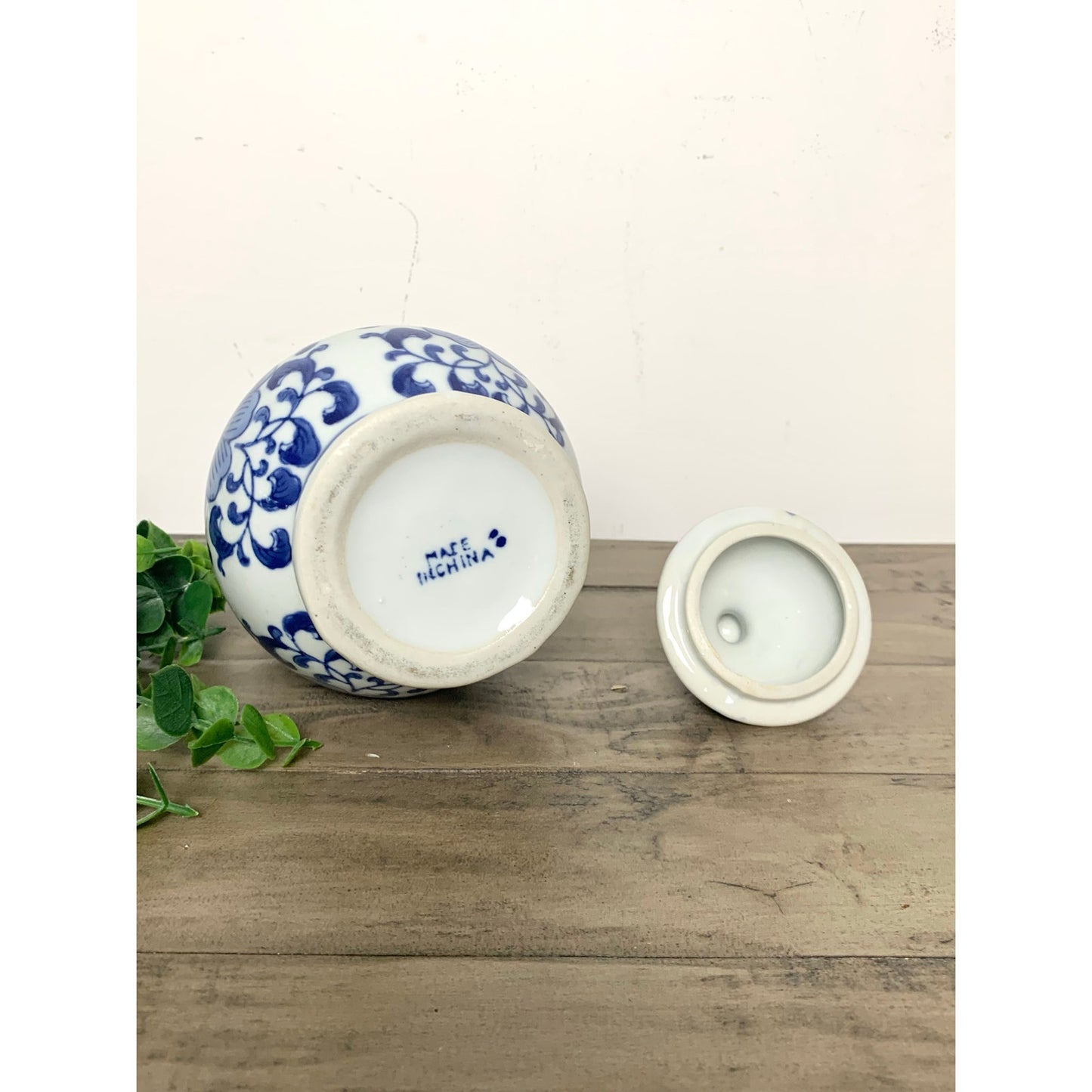 Vintage Blue and White Porcelain Ginger Jar with Lid Chinoiserie Ceramic Cottage