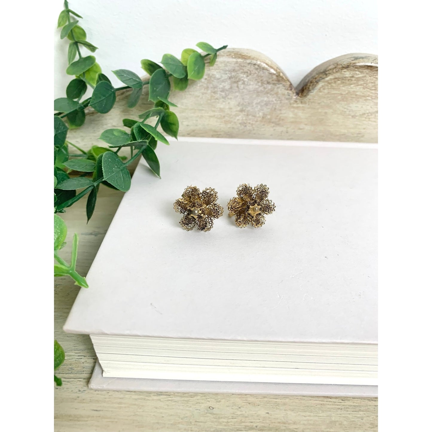 Vintage Goldtone Filigree Flower Screw Back Earrings Mid Century Romantic Feminine