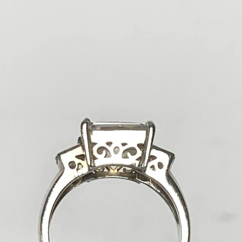 Vintage Sterling Silver Ring with Cubic Zirconia Size 7.25 Princess Cut - 925