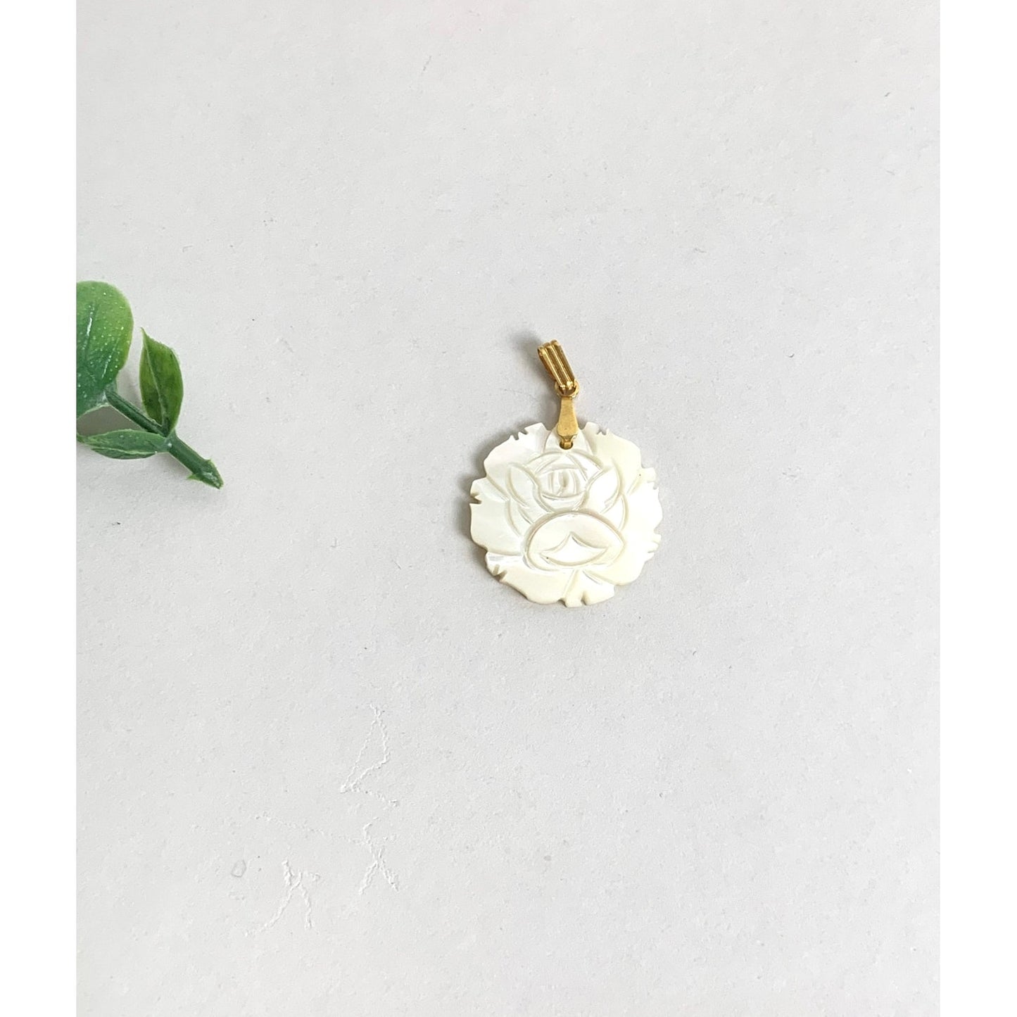 Vintage Mother of Pearl Flower Pendant Gold Tone Bale Carved Shell Charm Rose