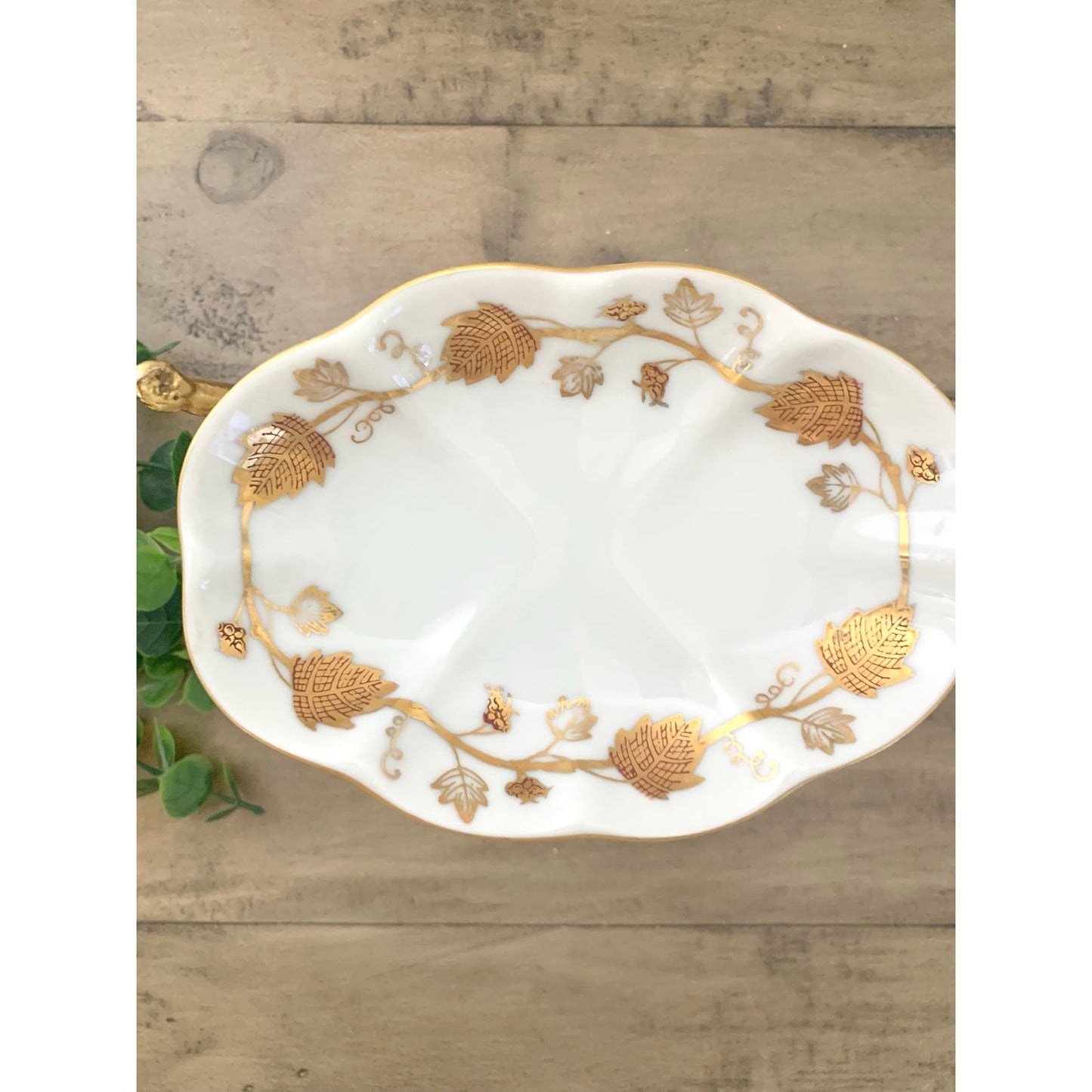 Vintage Gilded Ormolu Cherub Soap Dish Pedestal Catchall Bowl Hollywood Regency