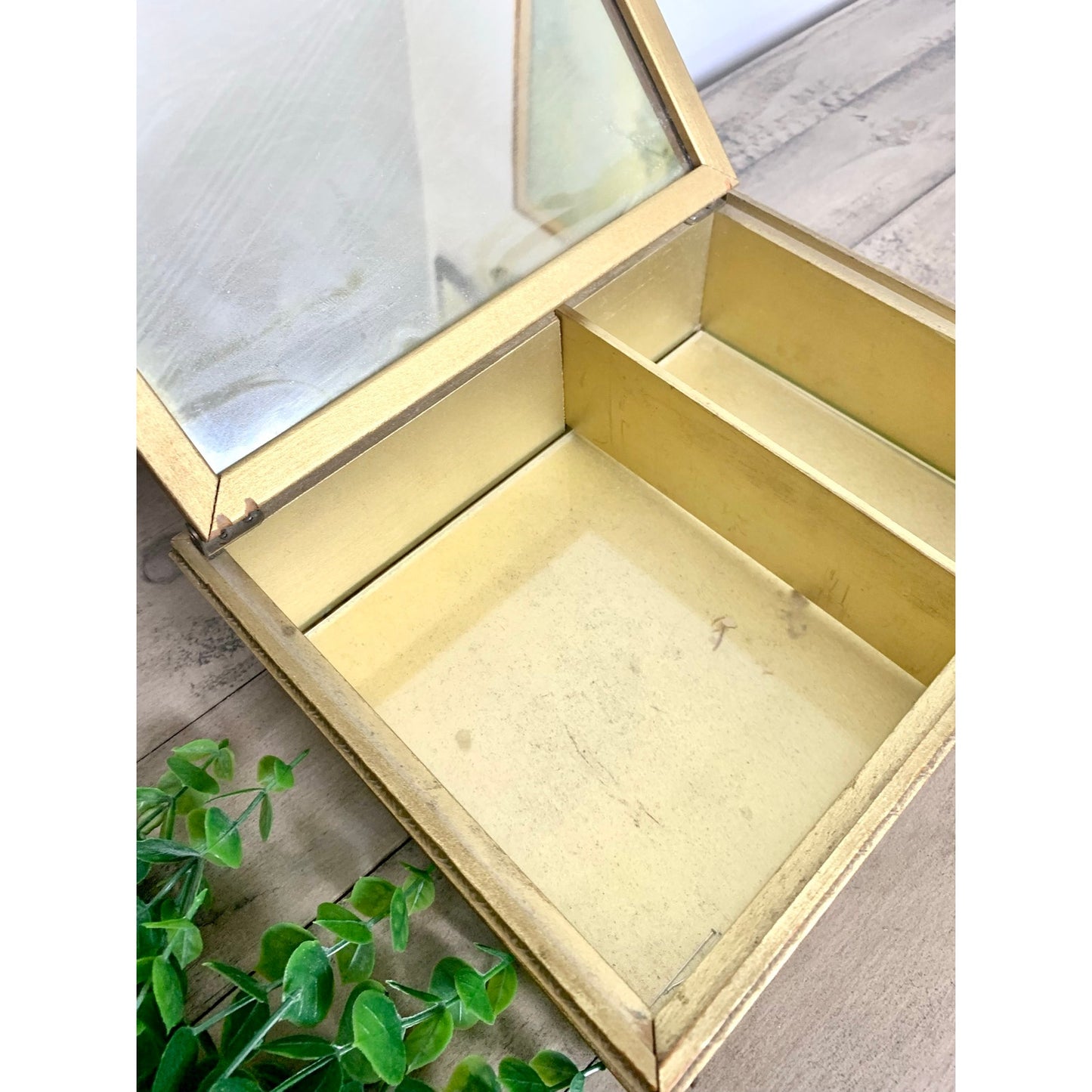 Vintage Victorian Style Parlor Box Gilded Courting Couple Trinket Romantic Jewelry Box