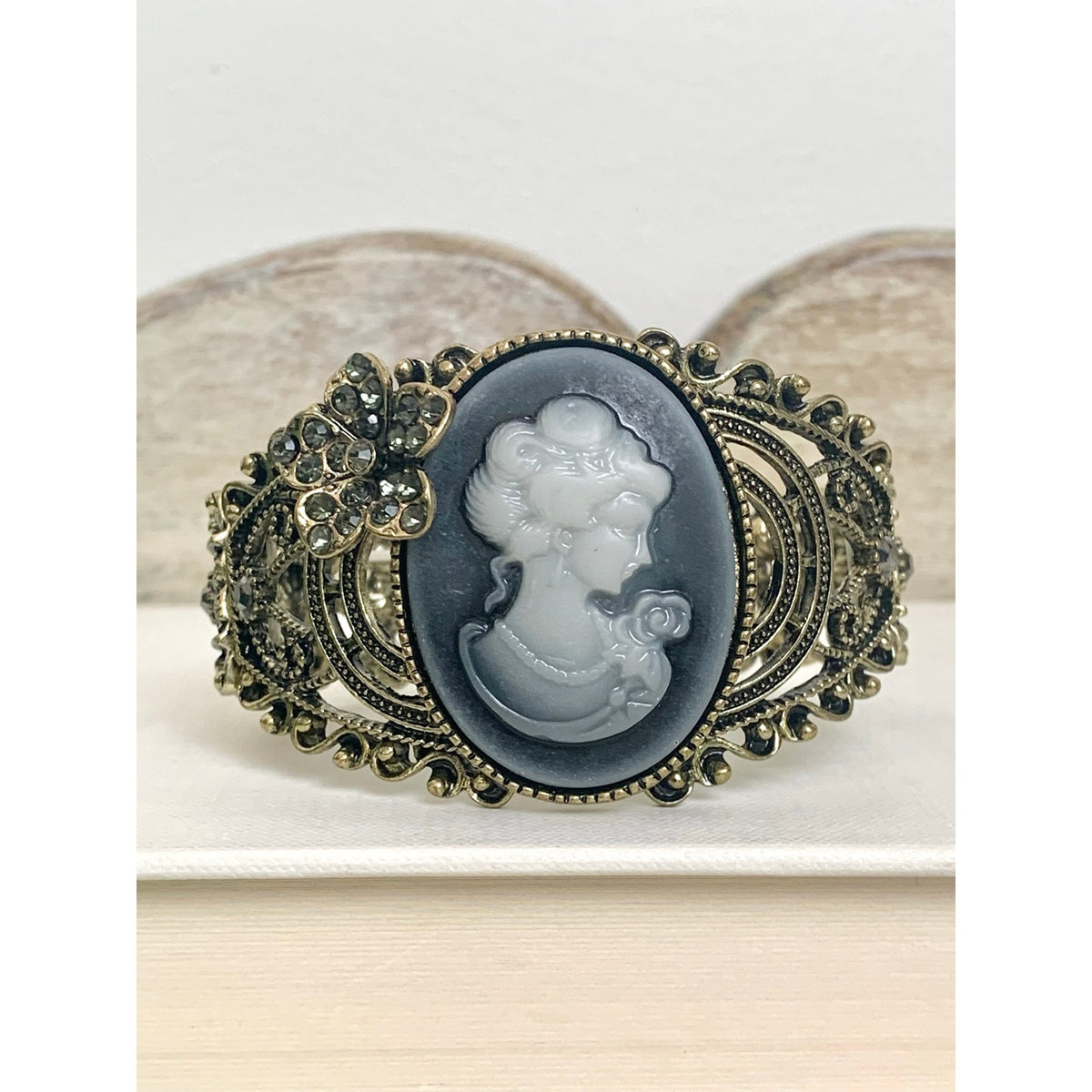 Cameo Stretch Bracelet Rhinestone Floral Victorian Revival Style Statement Jewelry