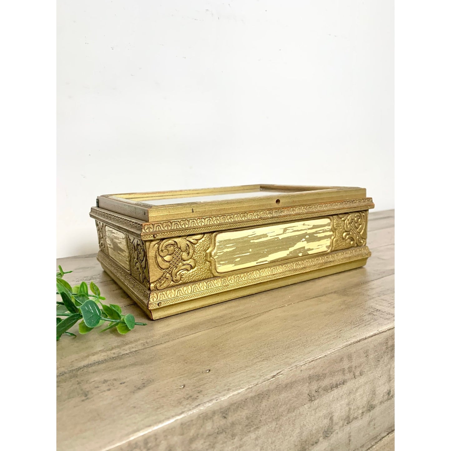 Vintage Victorian Style Parlor Box Gilded Courting Couple Trinket Romantic Jewelry Box