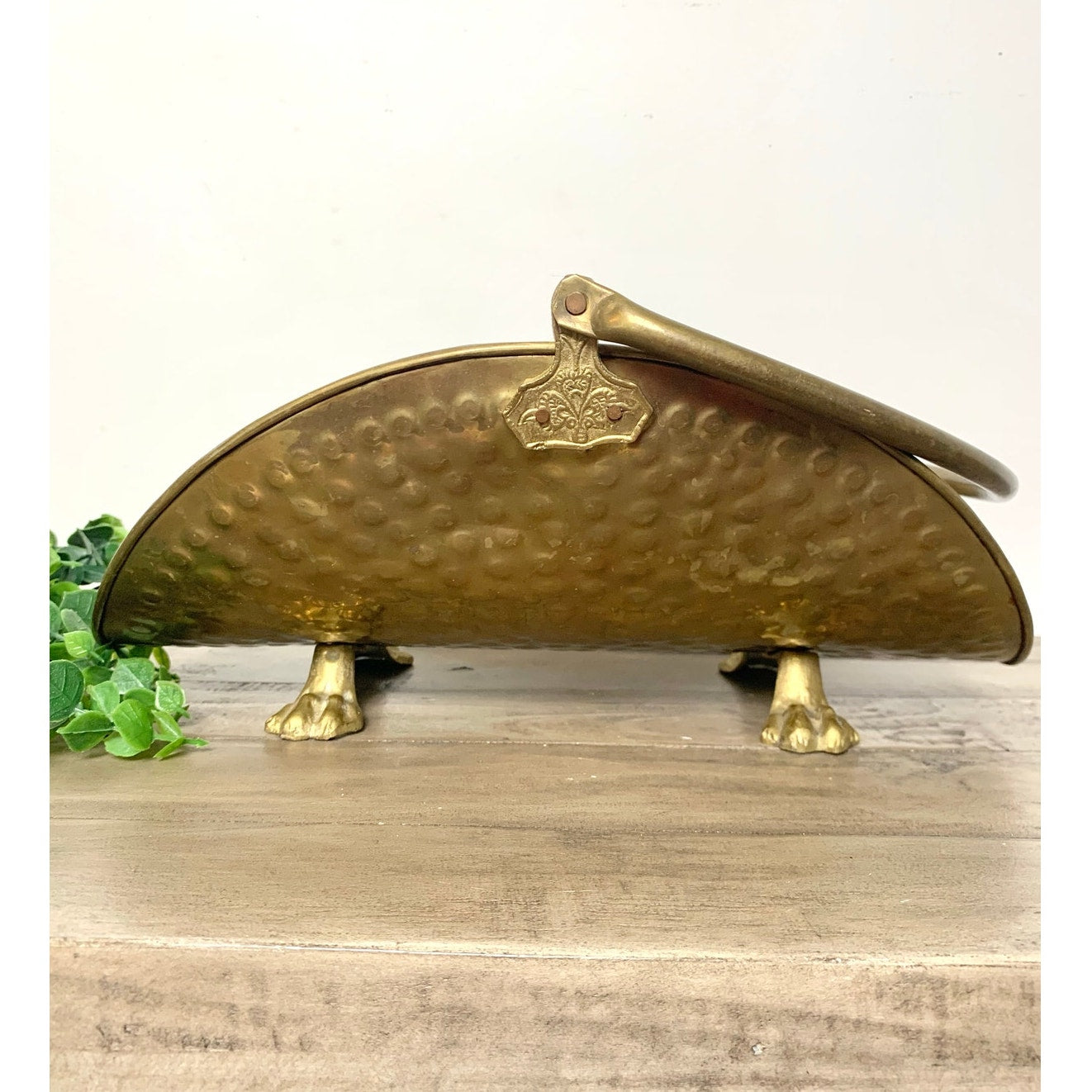 Vintage Hammered Brass Magazine Rack Log Holder with Paw Feet Hollywood Regency