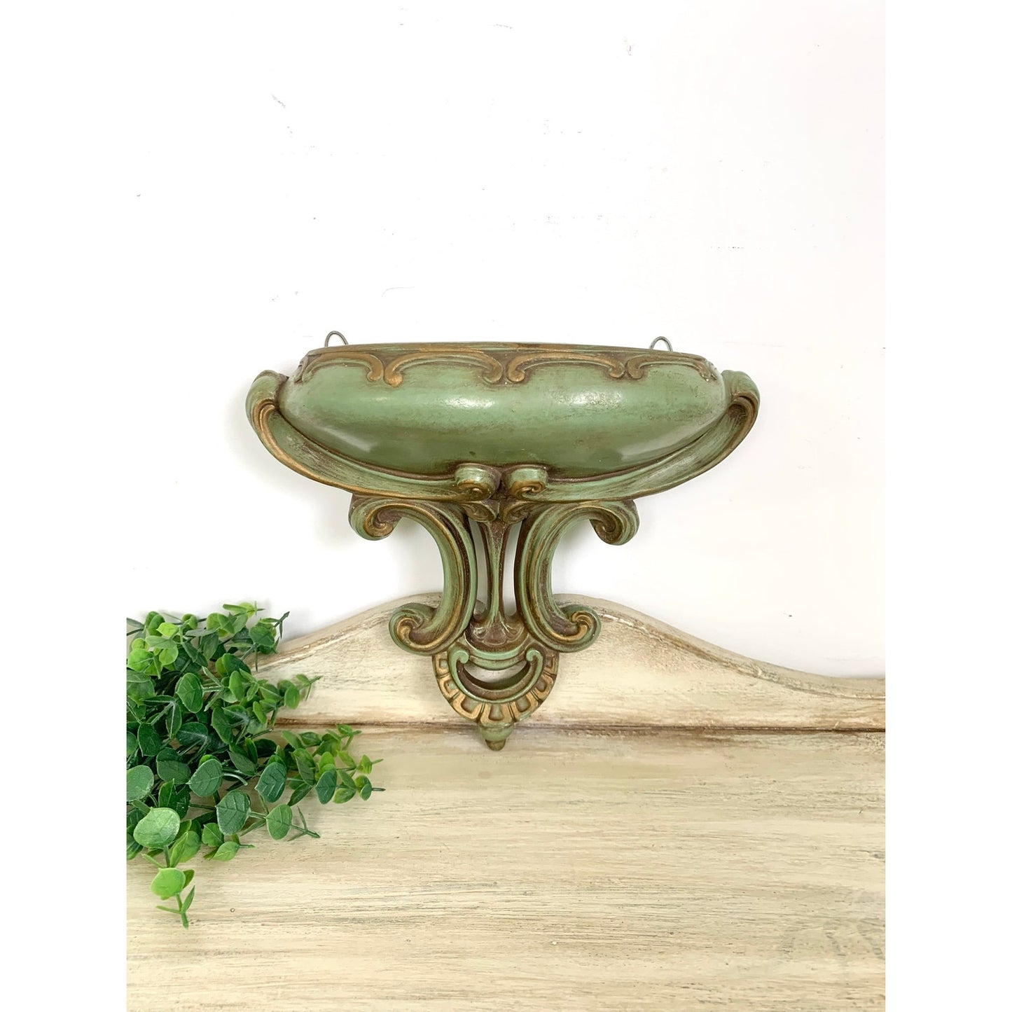 Vintage Wall Pocket Shelf Universal Statuary 1957 Green Gold Hollywood Regency