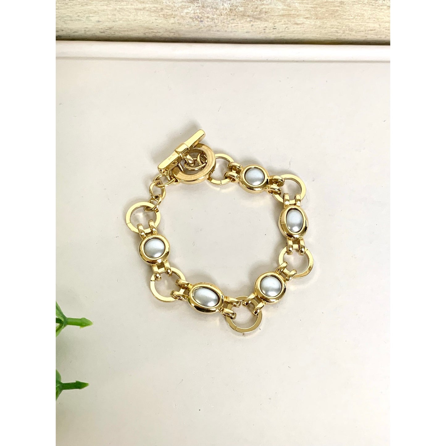 Vintage Liz Claiborne Bracelet Goldtone Silver Cabochon Toggle Bracelet Signed