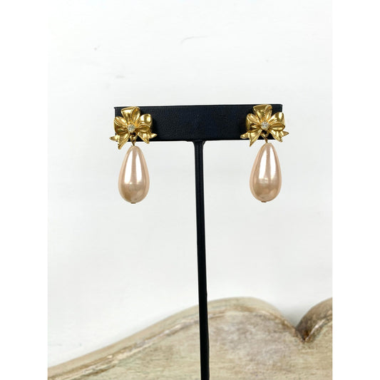 Vintage Avon Pink Gold Faux Pearl Drop Earrings Bow Rhinestone Post Back Romantic