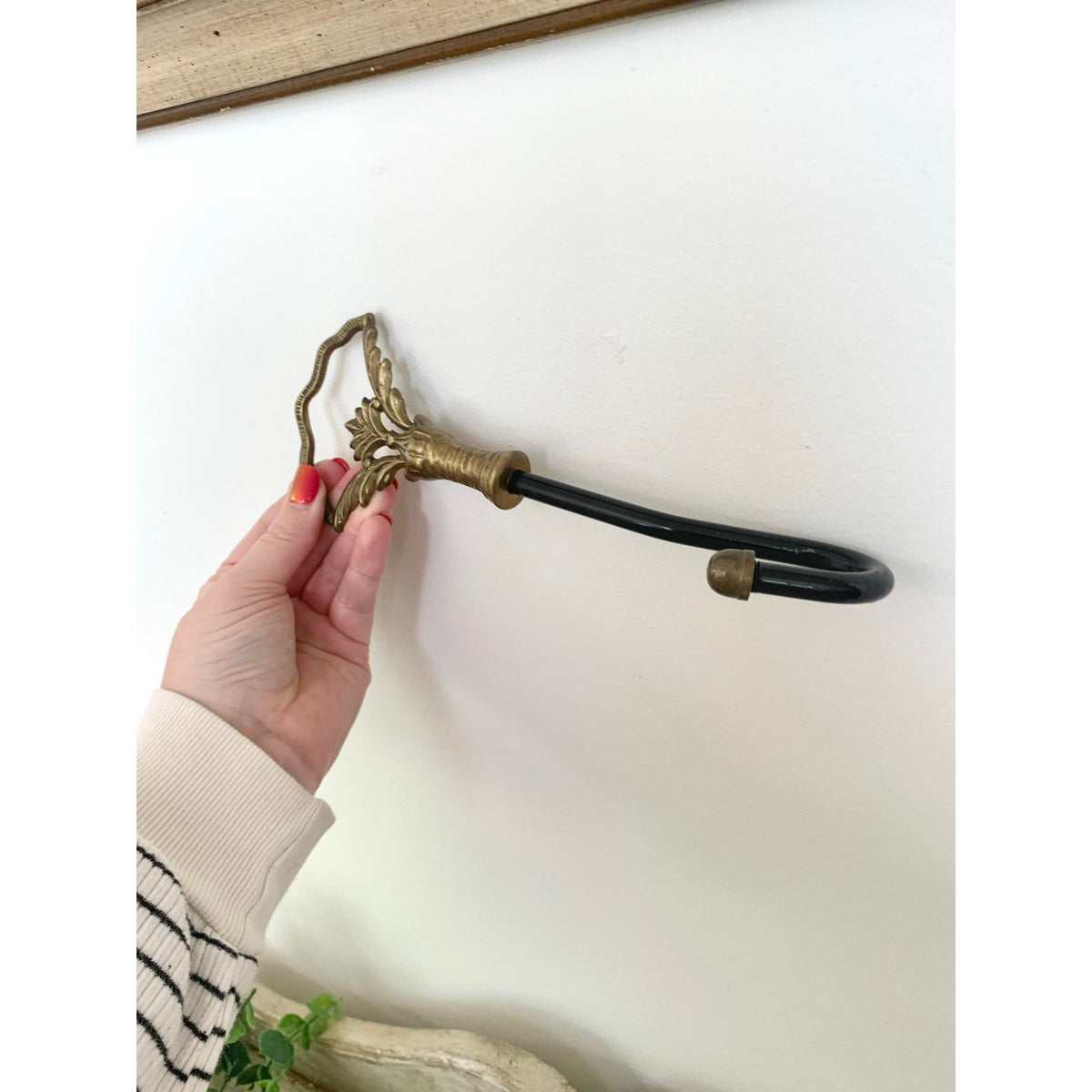 Vintage Brass Curtain Tieback Hook Ornate Black Metal Drapery Holdback Wall Mount