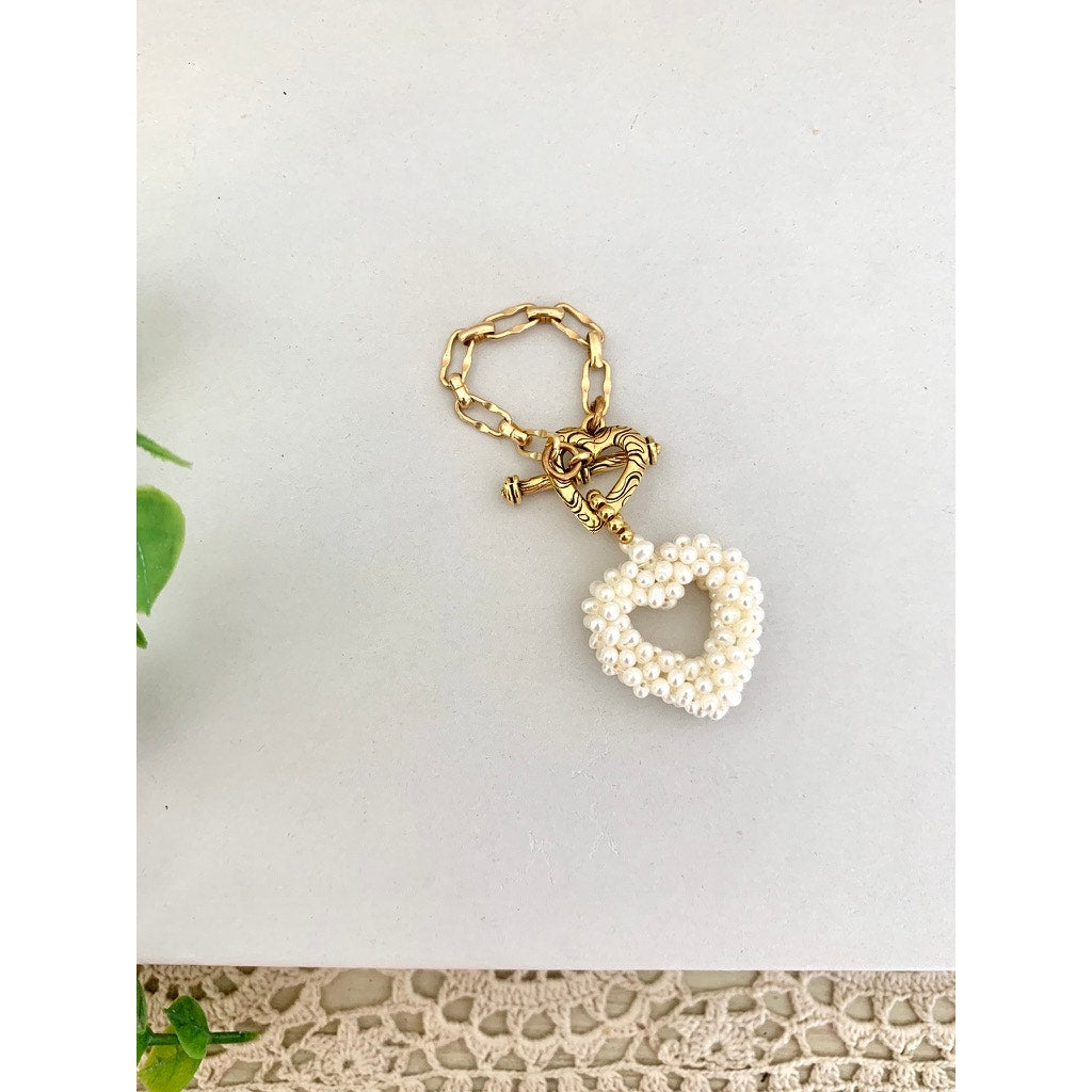 Beaded Pearl Heart Charm Gold Tone Toggle Extender Purse Keychain Romantic Jewelry