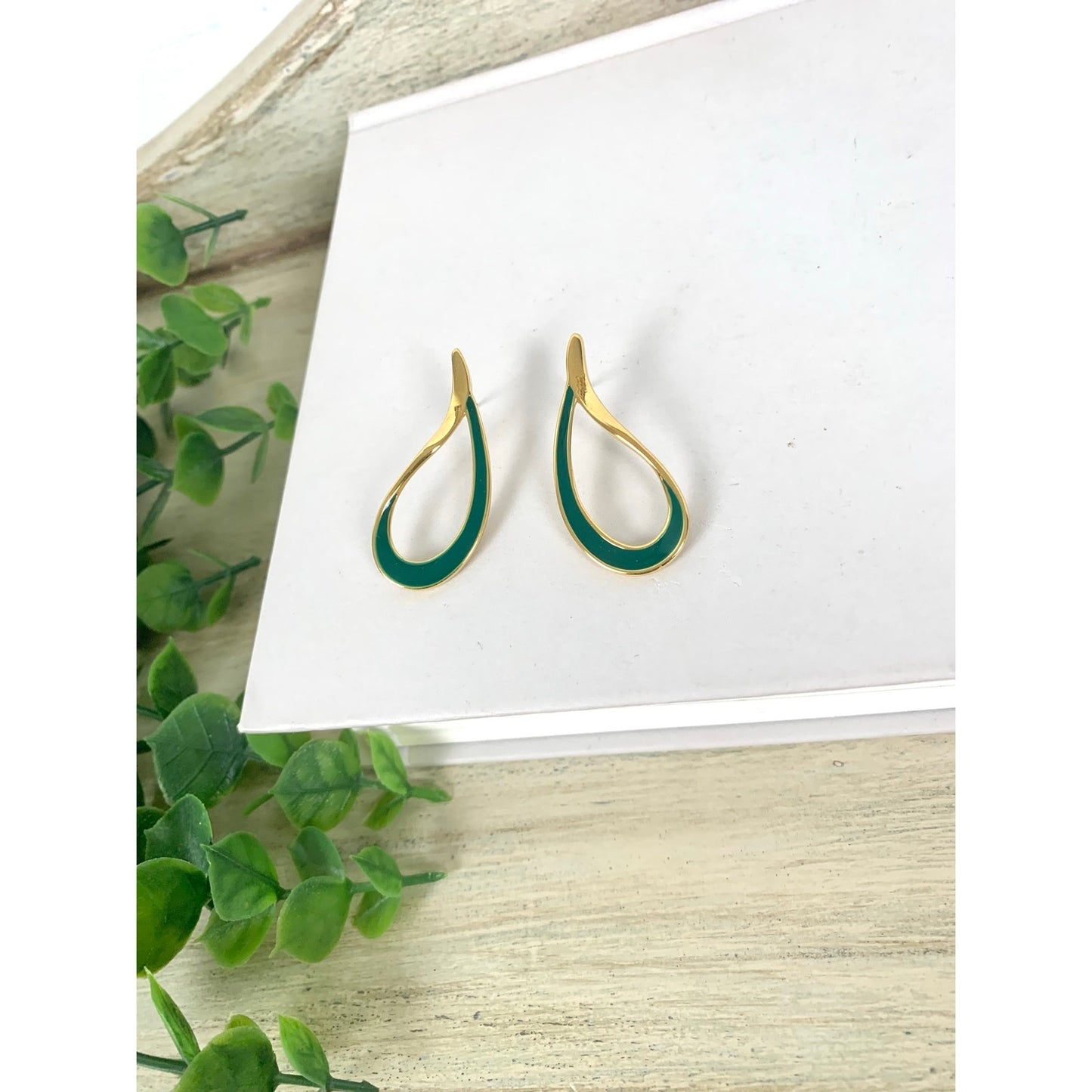 Vintage Green Enamel Goldtone Teardrop Post Back Earrings Retro Statement 80s