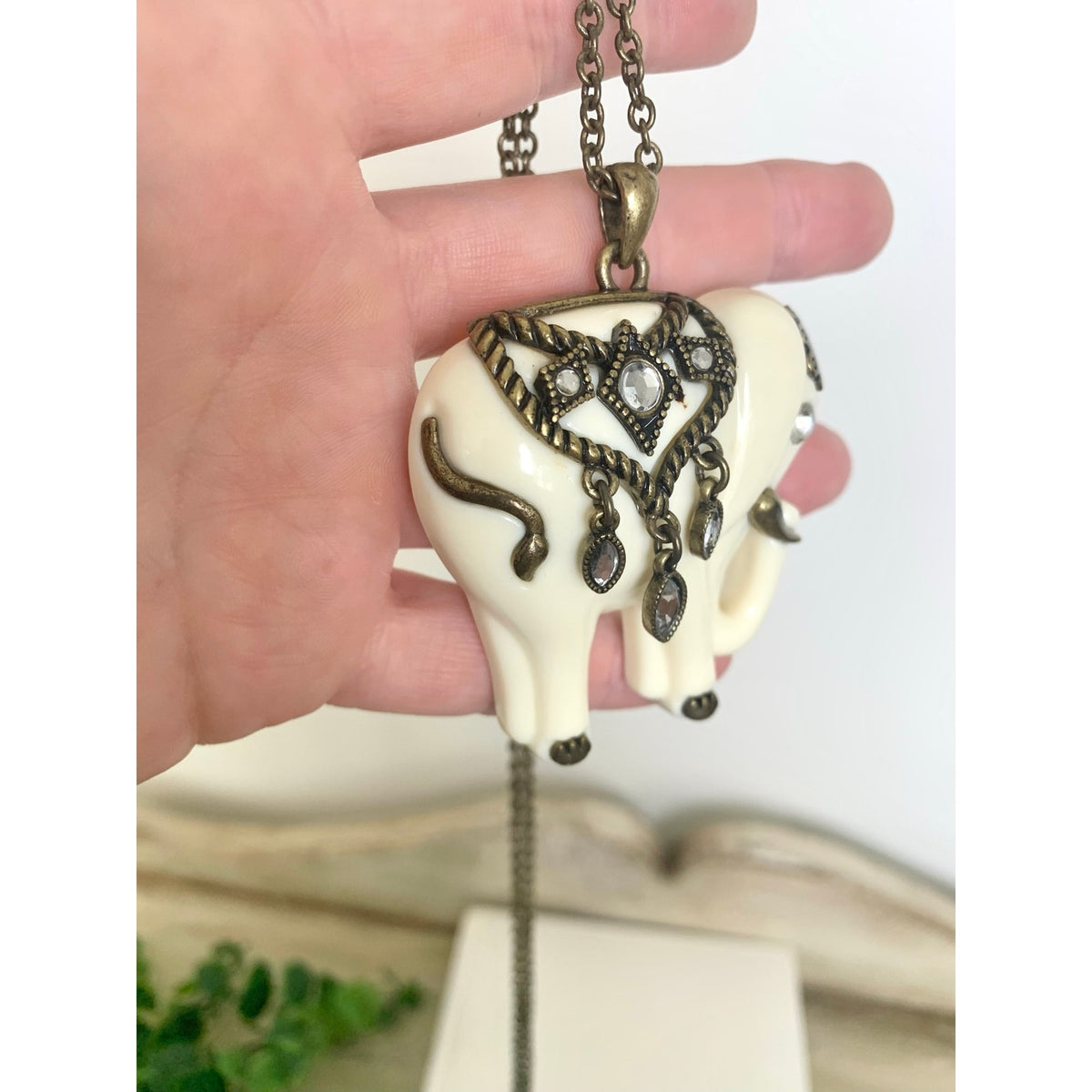 Vintage Avon Elephant Pendant Necklace Cream Resin Rhinestone Saddle Boho