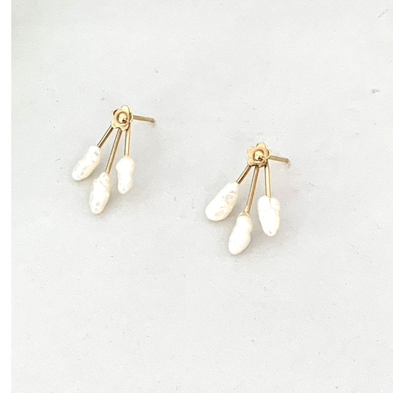 Vintage 14K Gold Filled Freshwater Pearl Drop Earrings Post Back Dainty Gold Jewelry