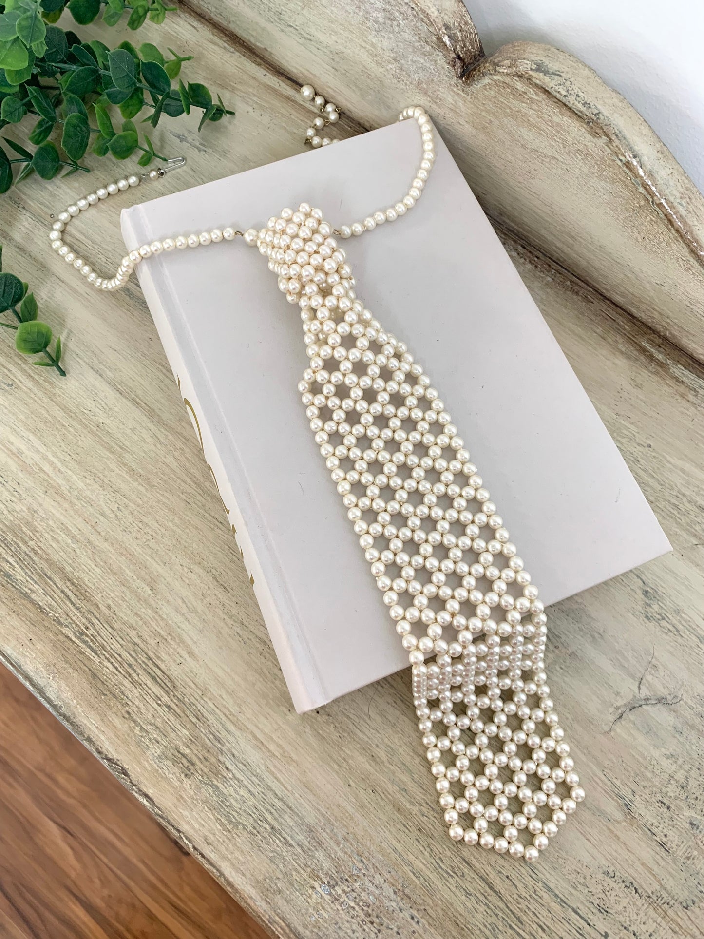 Vintage Faux Pearl Necktie Statement Necklace