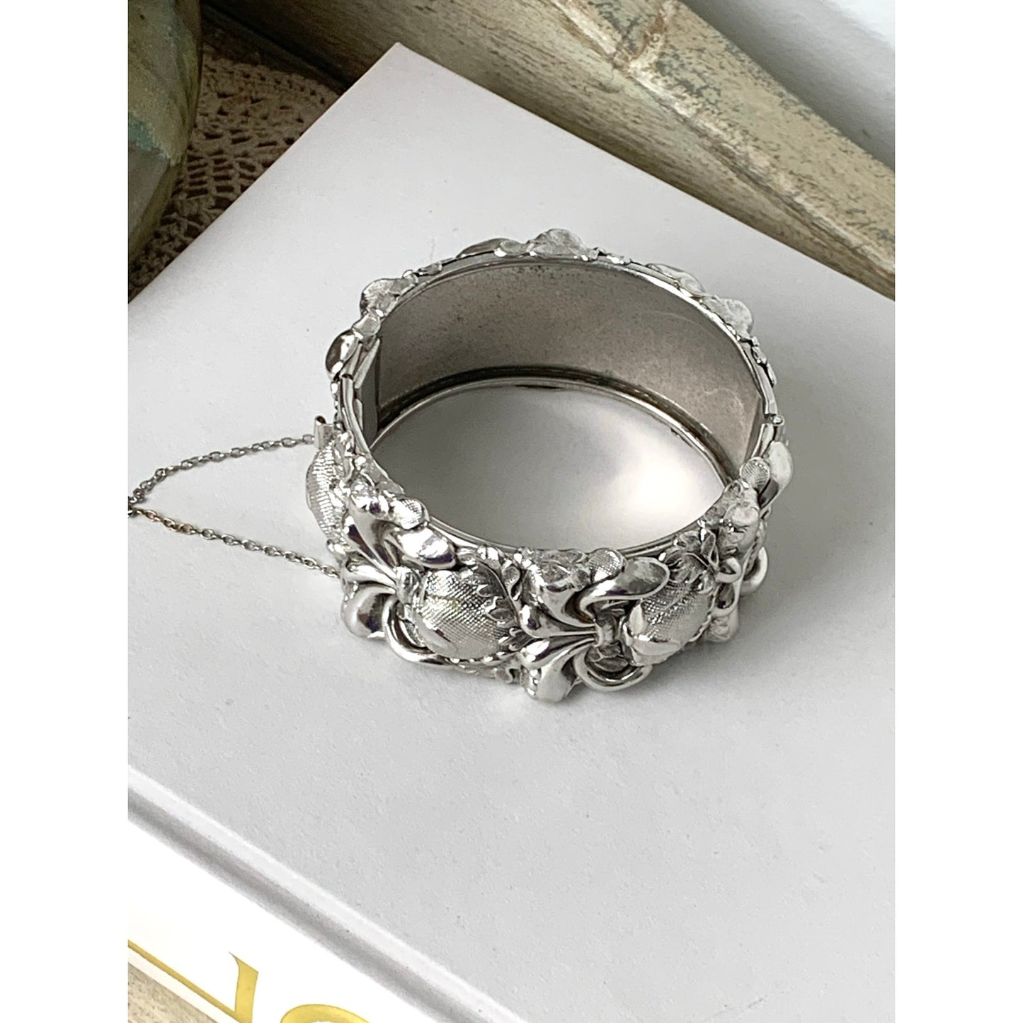Vintage Wide Silver Tone Bracelet Whiting and Davis Style Repousse Floral Bangle