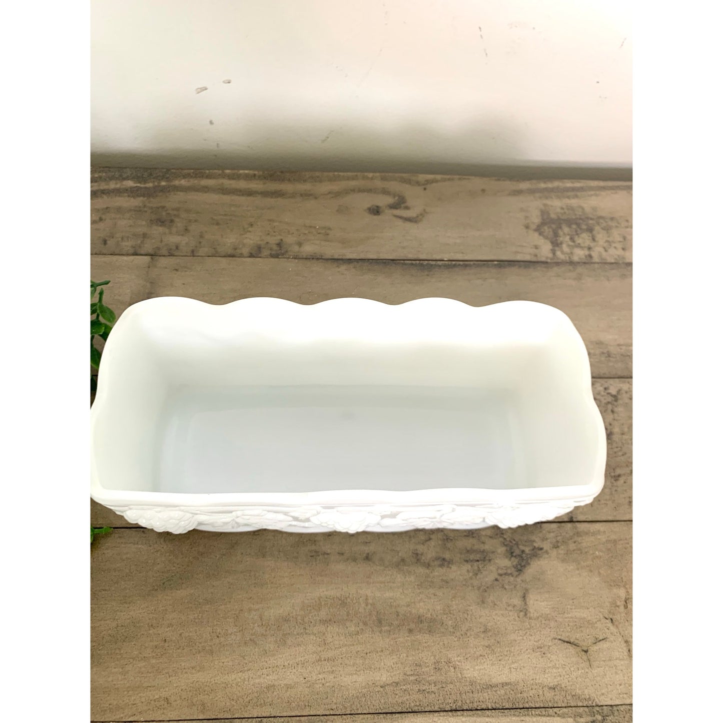 Vintage Anchor Hocking Fire King Milk Glass Grapevine Planter Scalloped RIm