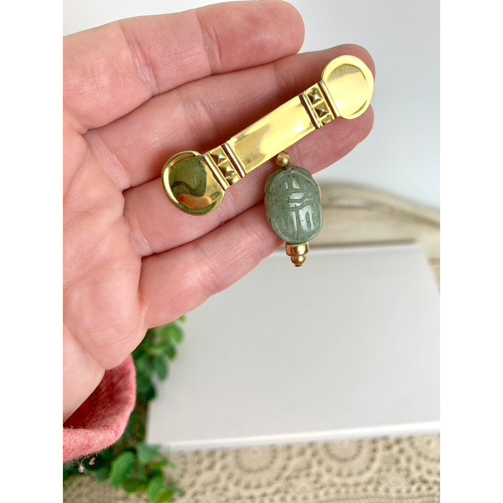 Vintage Gold Tone Bar Brooch with Green Stone Dangle Jade Style Drop Pin