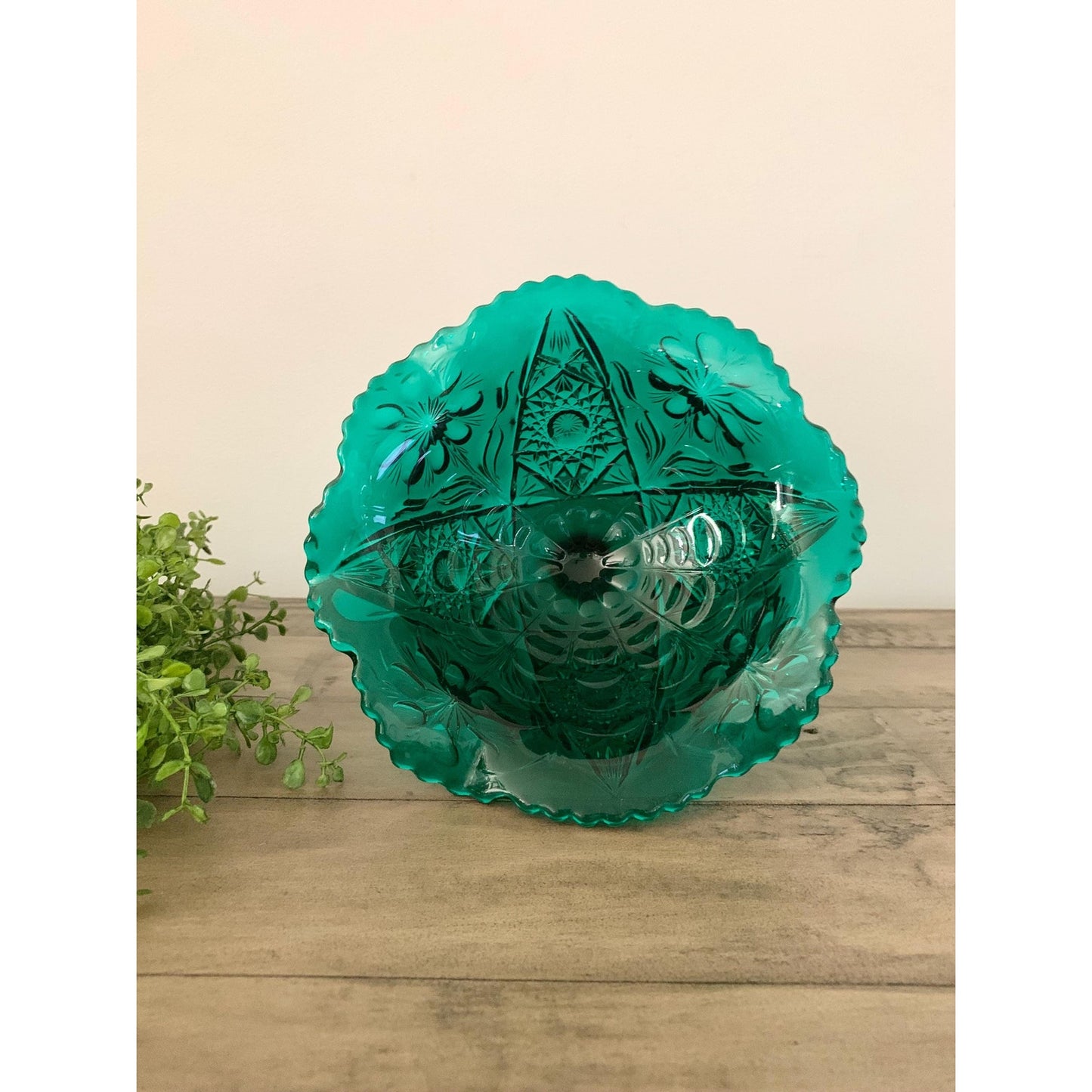 Vintage Green Imperial Glass Pedestal Compote Bowl Dish with Fluted Rim