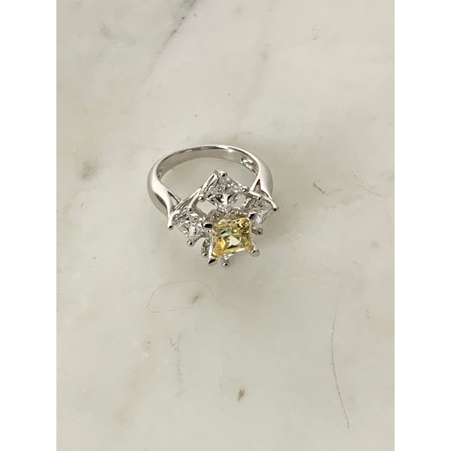 Sterling Silver Princess Cut Yellow and Clear Cubic Zirconia Ring Size 5.25 925