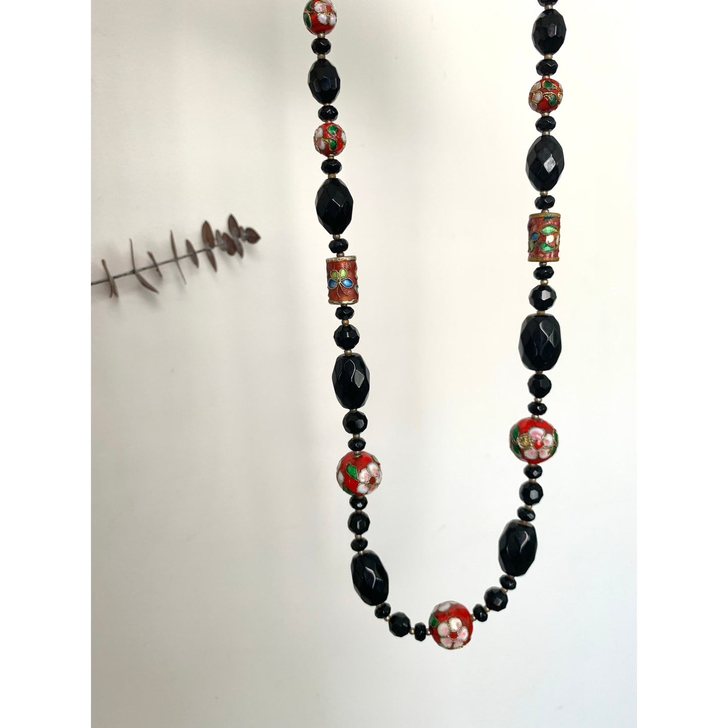 Vintage Cloisonne Beaded Necklace Black Faceted Glass Floral Red Enamel Statement