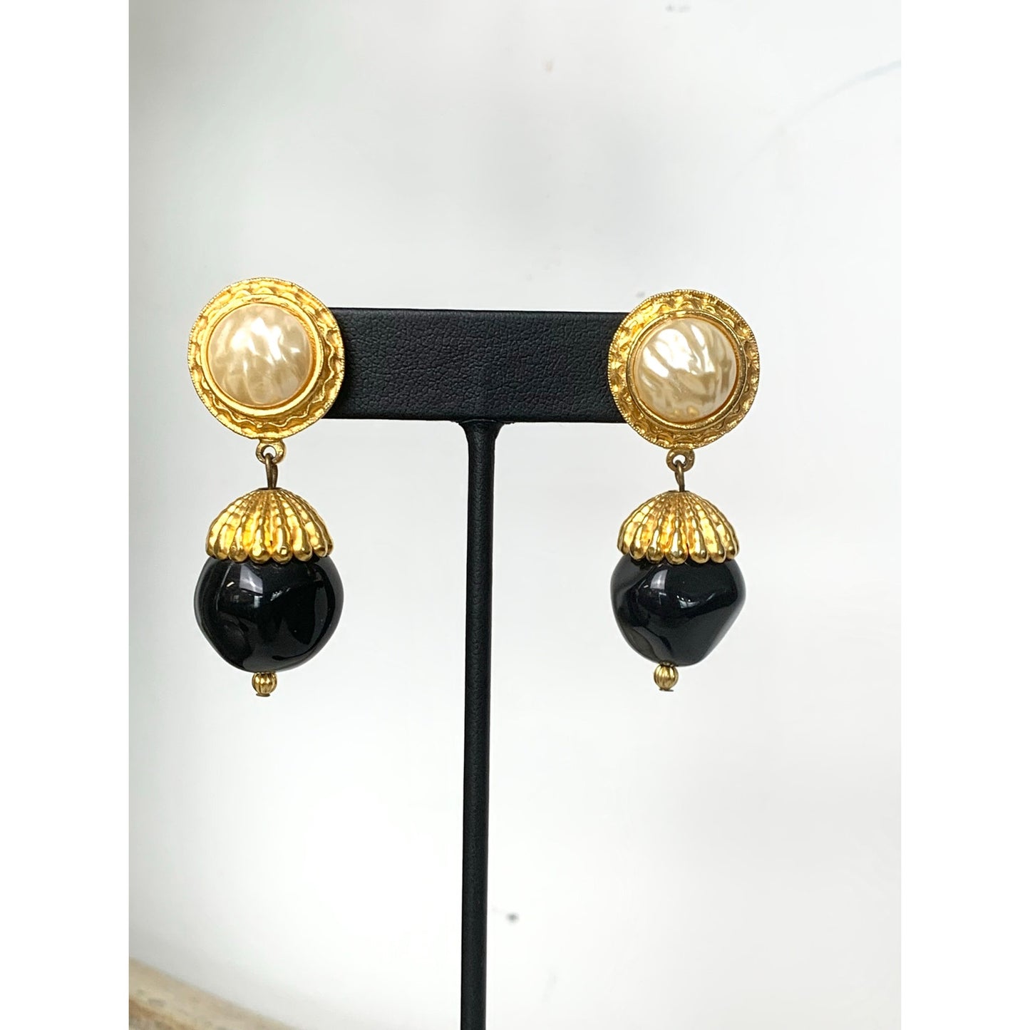 Vintage Faux Pearl Black Bead Goldtone Dangle Earrings Classic Statement