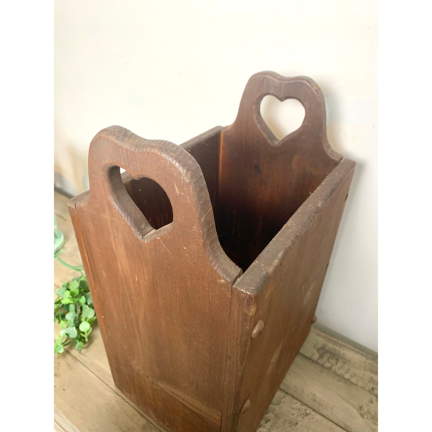 Vintage Wood Heart Cutout Umbrella Stand Magazine Holder Primitive Farmhouse Feminine Rustic