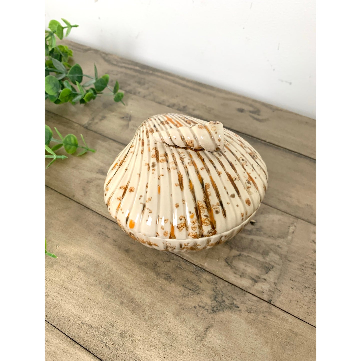 Vintage 1982 Scioto Ceramics Shell Lidded Trinket Dish Box Coastal Beach Cottage