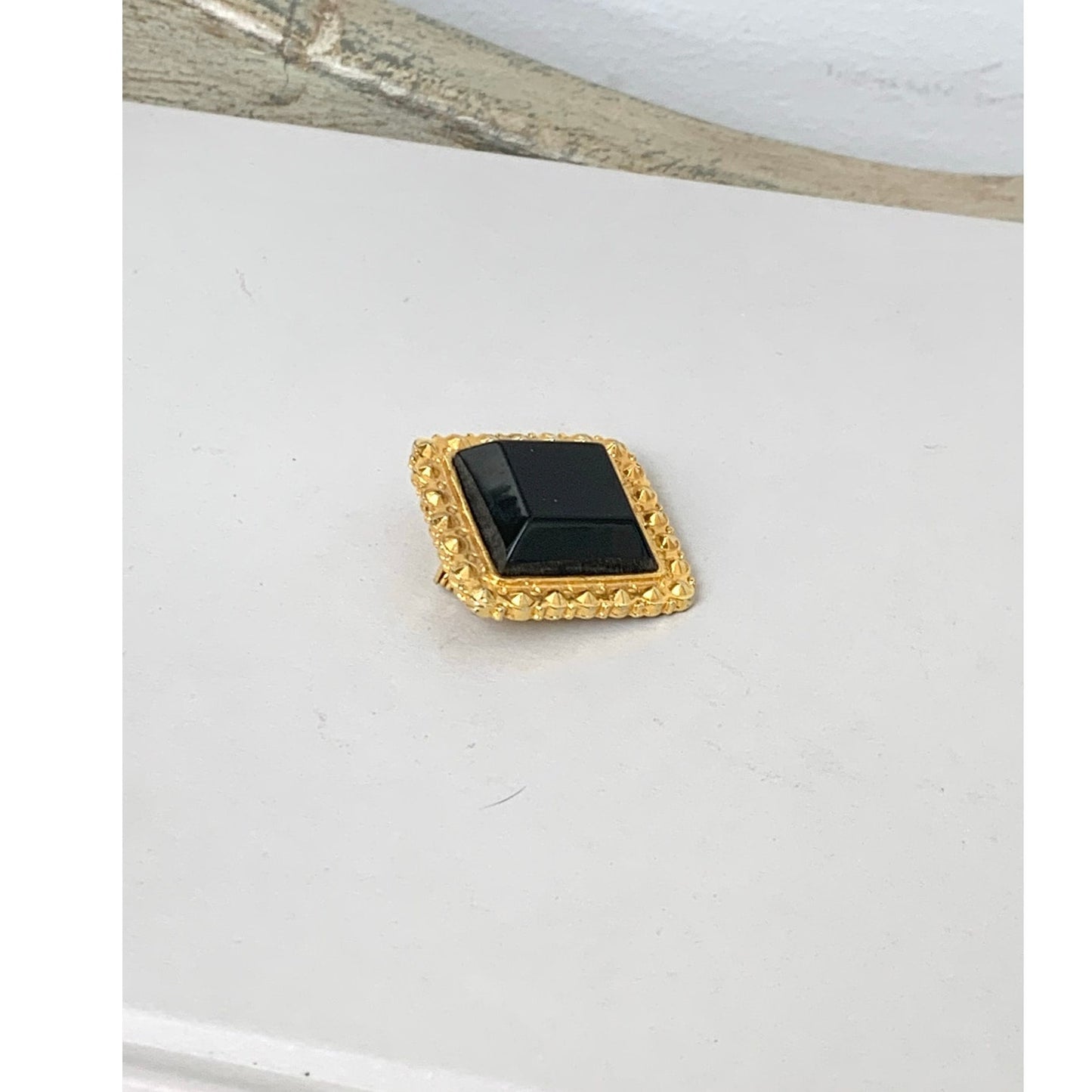 Bold Faceted Black Glass Brooch in Textured Gold Tone Frame Square Statement Pin Elegant